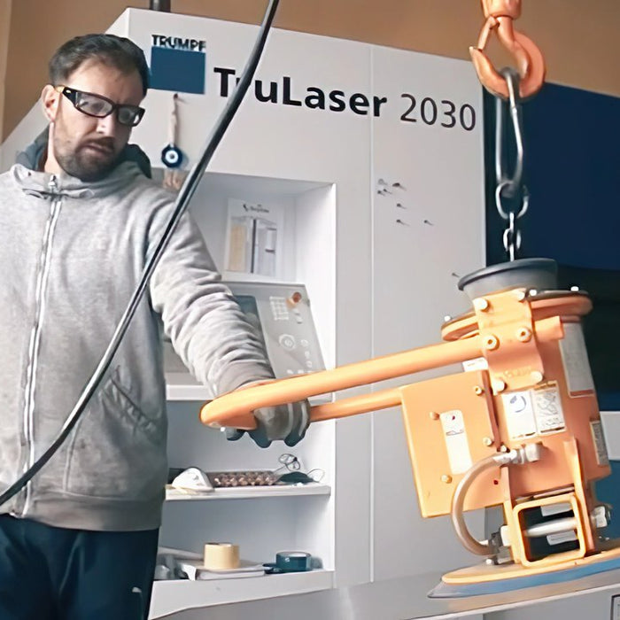 Trulaser 2030 fiber laser cutter